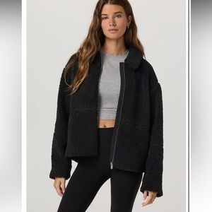 Vuori Lou zip up jacket